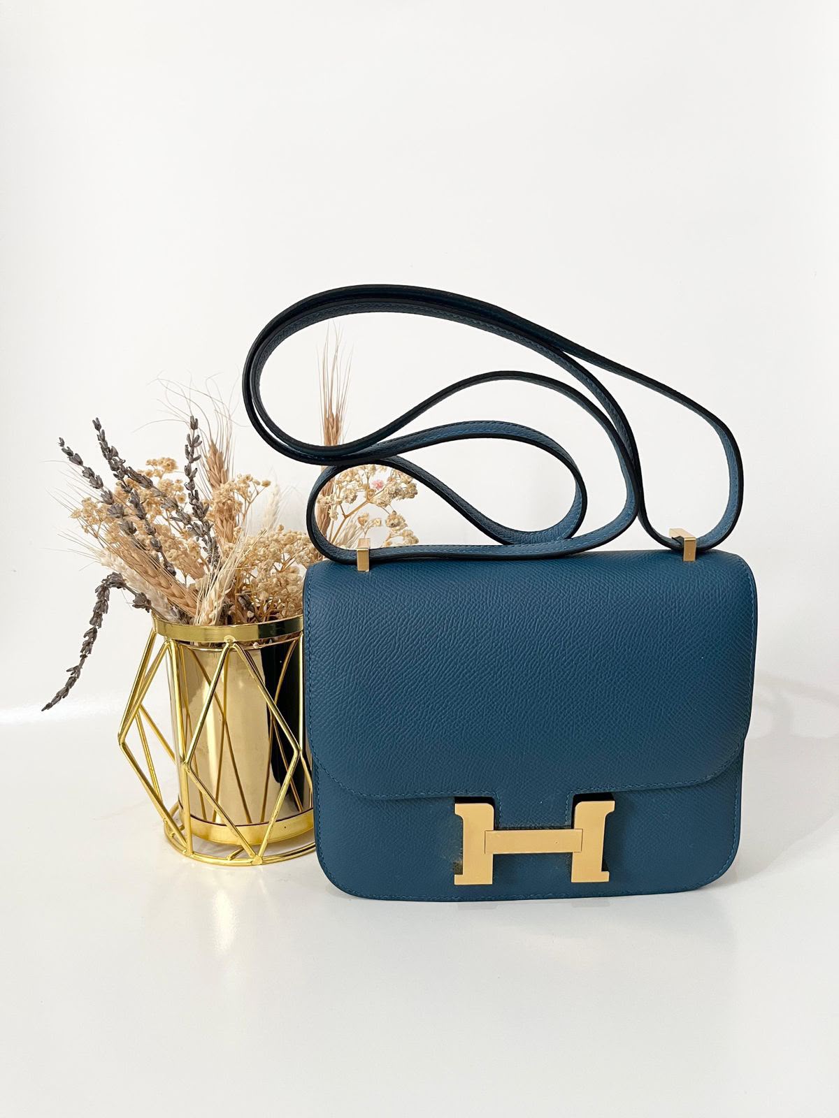 Hermes Constance 18-1 Blue Thallasa Epsom GHW