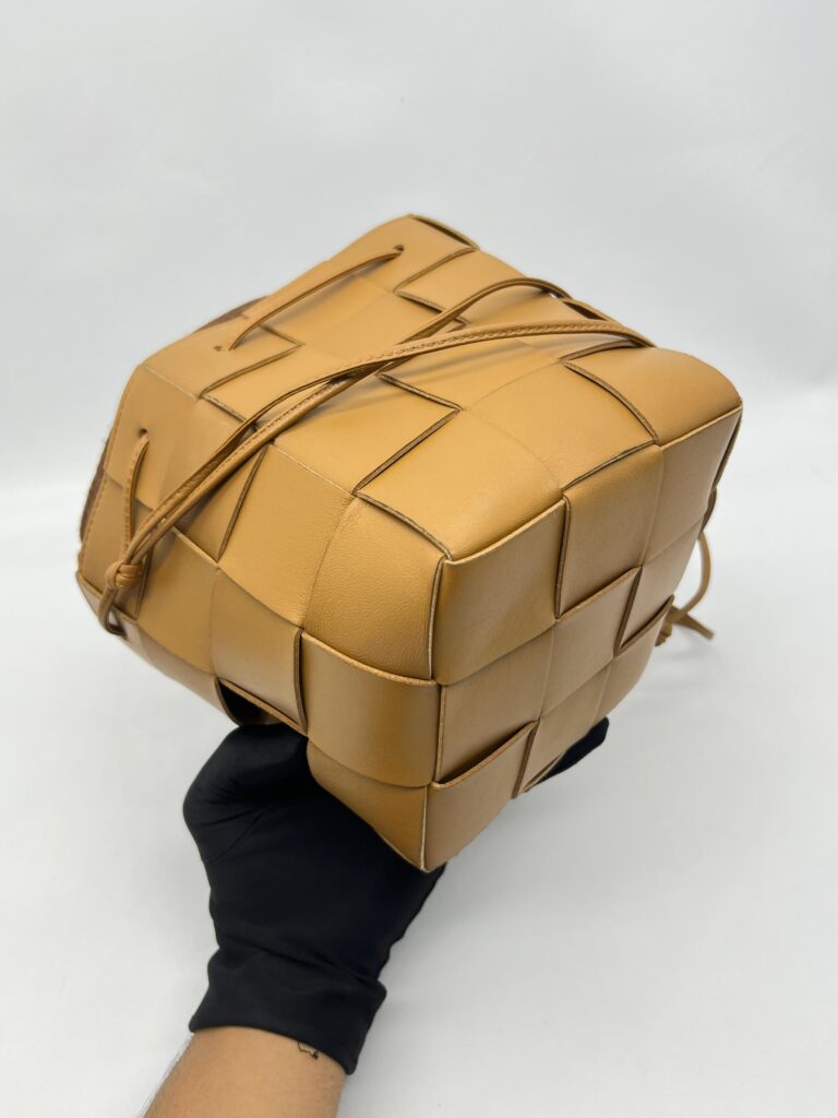 Bottega Veneta Small Cassette Buchet Camel