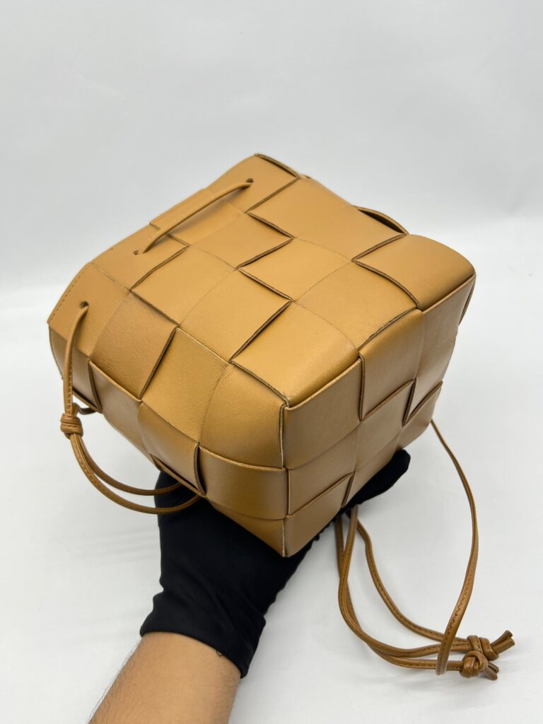 Bottega Veneta Small Cassette Buchet Camel
