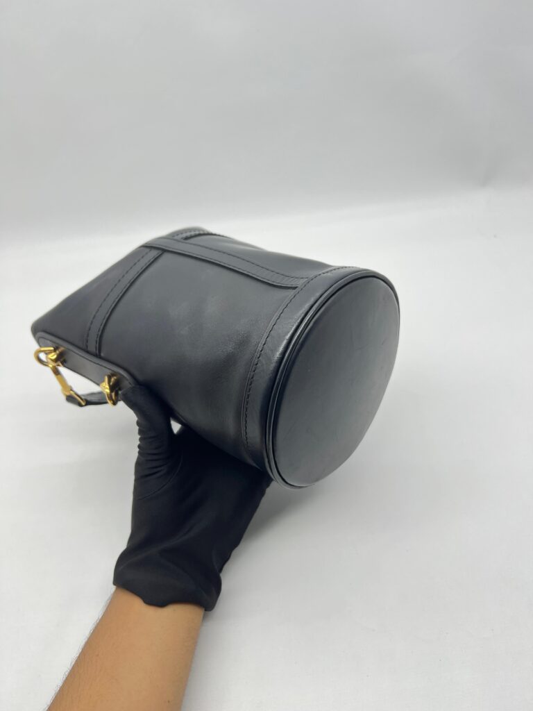 Louis Vuitton Duffle Bucket Noir