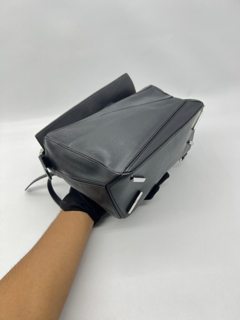 Loewe Puzzle Small Black SHW