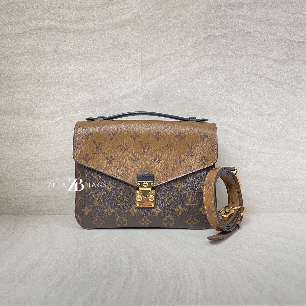 Louis Vuitton Metis Monogram Reverse