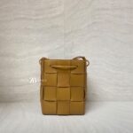 Bottega Veneta Small Cassette Buchet Camel