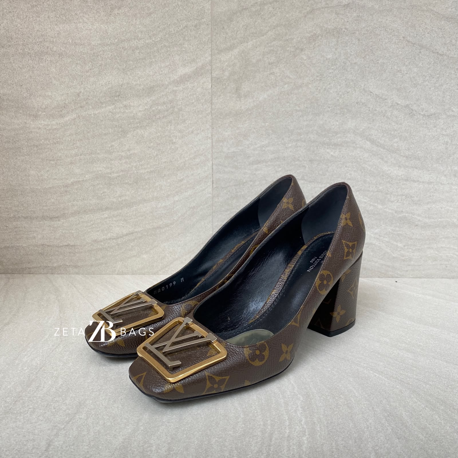 Louis Vuitton Madeleine Pump Monogram GHW